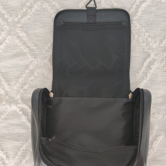 Perry Ellis Men's Hanging Bag Black - Picture 2 of 7